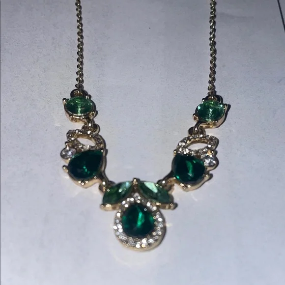 ANNE KLEIN Crystal & Stone Cluster Statement Necklace - Picture 3 of 6